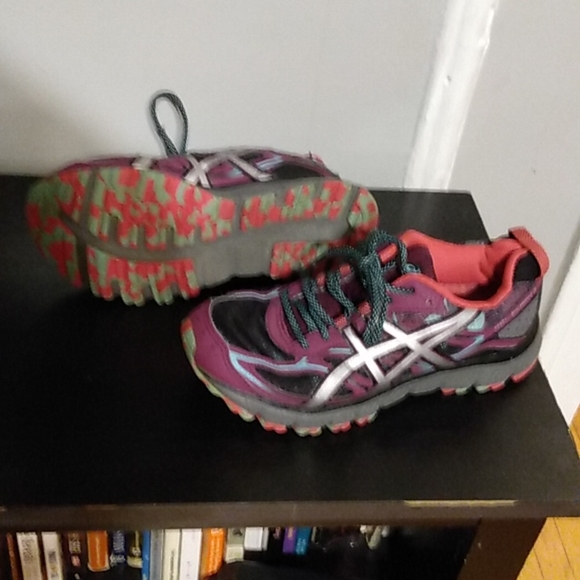 Bright Colorful Running Shoes - Picture 7 of 7